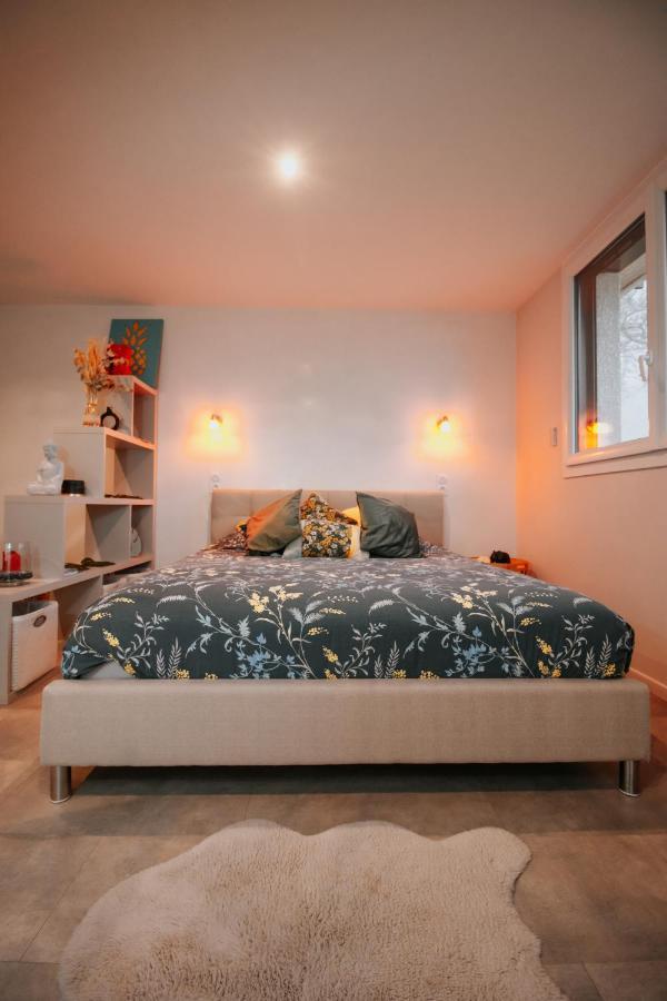 O2M Gresy Sur Aix Apartment Mognard Bagian luar foto